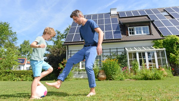 Každý potenciální zájemce o fotovoltaiku řeší většinou dva základní problémy